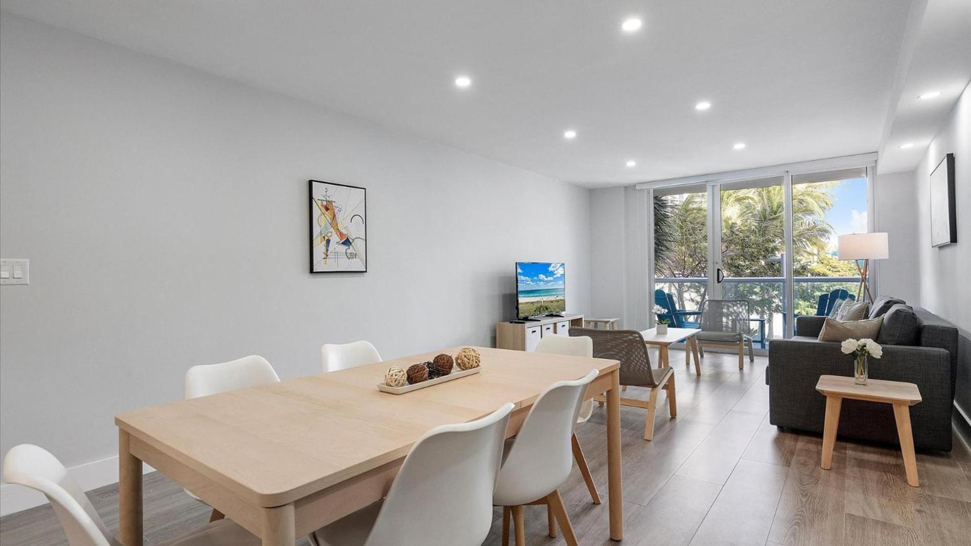 מיאמי ביץ' Ocean Reserve Luxury Condos Across From Sunny Isles Beach מראה חיצוני תמונה