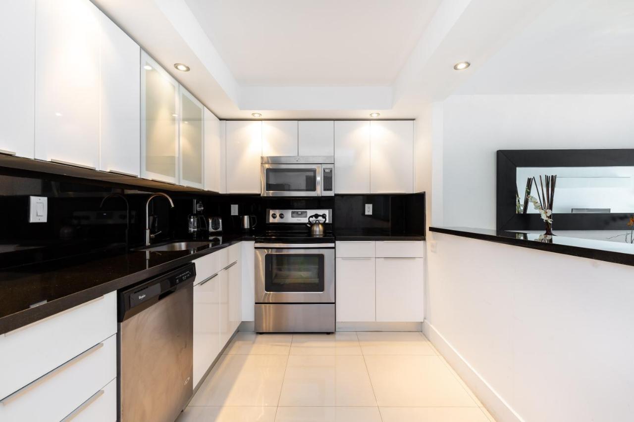מיאמי ביץ' Ocean Reserve Luxury Condos Across From Sunny Isles Beach מראה חיצוני תמונה