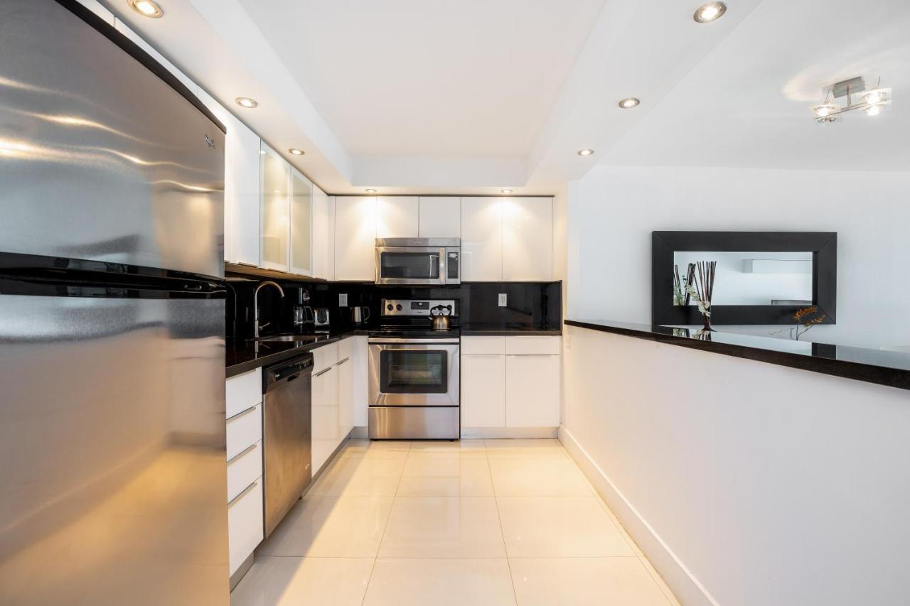 מיאמי ביץ' Ocean Reserve Luxury Condos Across From Sunny Isles Beach מראה חיצוני תמונה